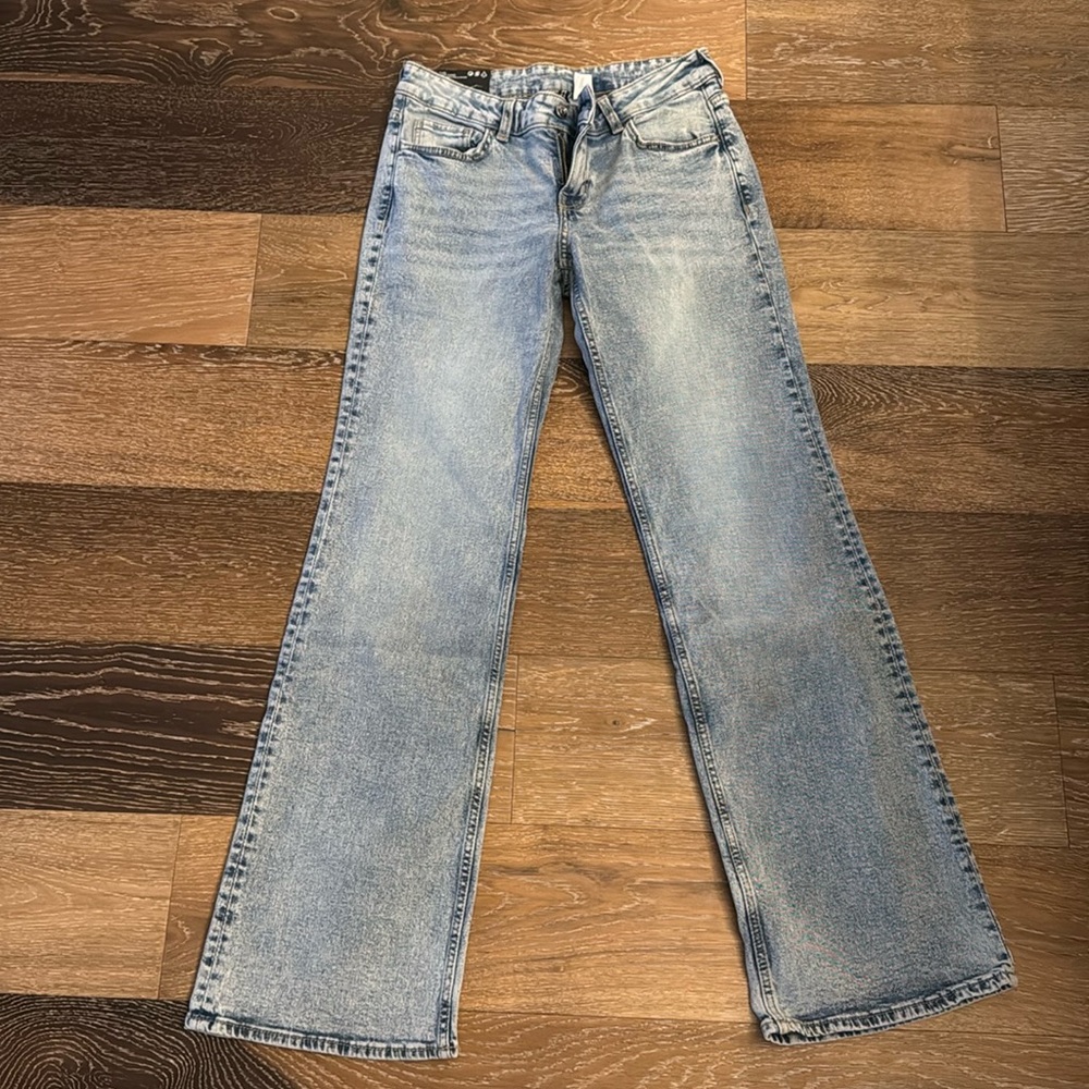 H&M divided jeans